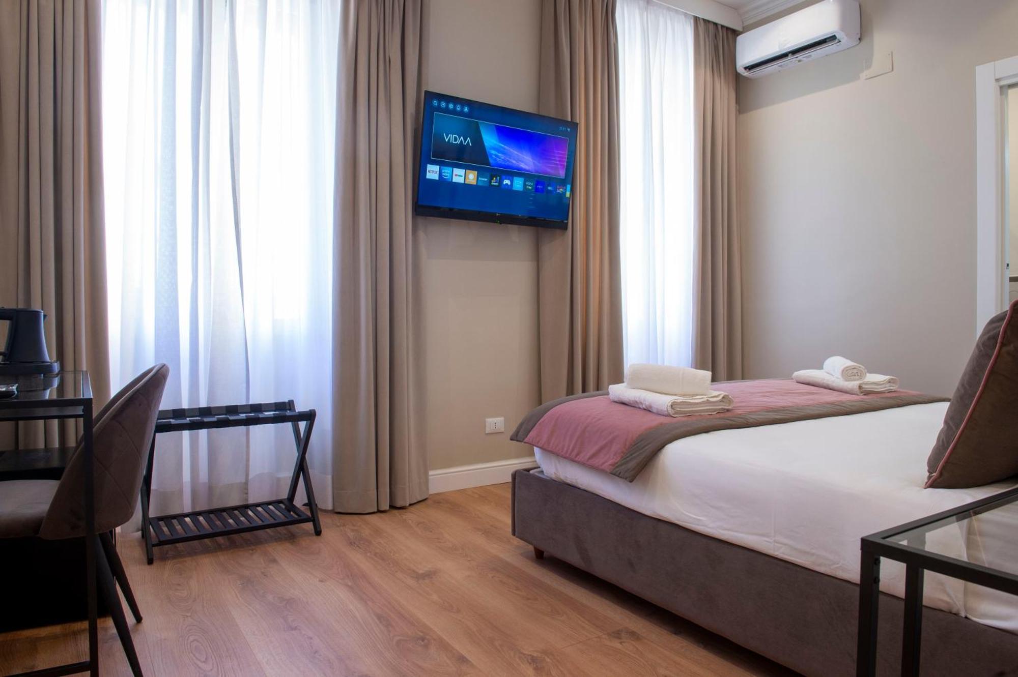 Ad Suites Nazionale Rome Bagian luar foto
