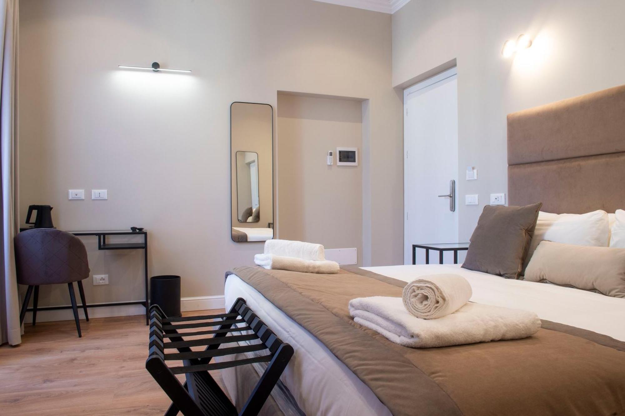 Ad Suites Nazionale Rome Bagian luar foto